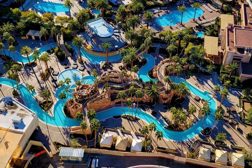 The Madonna At Mgm Signature Las Vegas Ngoại thất bức ảnh