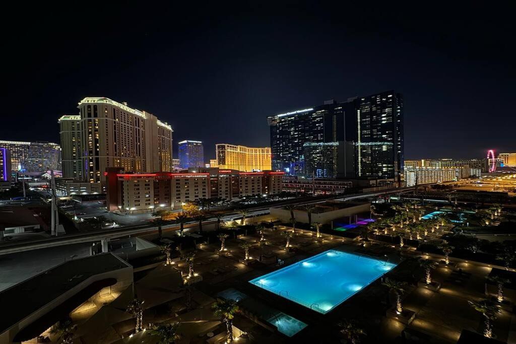 The Madonna At Mgm Signature Las Vegas Ngoại thất bức ảnh